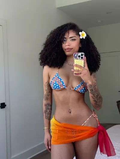 VENUS MARQUEZ - 23gb
